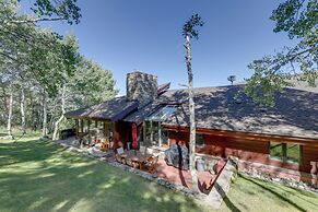 Vail 'treehouse' + Hot Tub, Sauna & Mtn Views