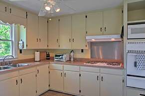 Secluded & Quiet Coastal Home: 1 Mile to Boat Ramp