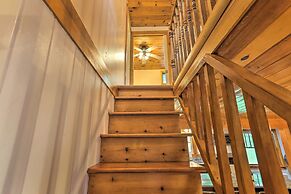 Steps to Lake: Tafton Cottage w/ Fire Pit & Grill