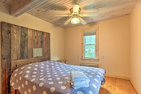 Steps to Lake: Tafton Cottage w/ Fire Pit & Grill