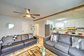 In Golf Community w/ Pool Access: Newland Cabin