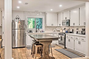 Private Hot Tub, Fire Pit + Swingset: Arnold Home