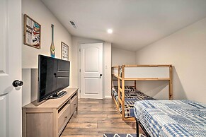 Private Hot Tub, Fire Pit + Swingset: Arnold Home