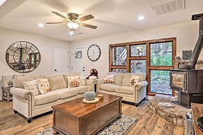 Private Hot Tub, Fire Pit + Swingset: Arnold Home