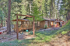 Private Hot Tub, Fire Pit + Swingset: Arnold Home