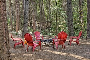 Private Hot Tub, Fire Pit + Swingset: Arnold Home