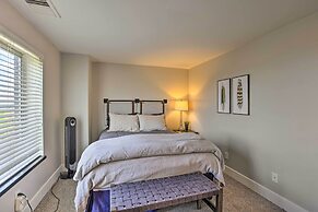 7th-floor Omaha Condo w/ Balcony & Park Views