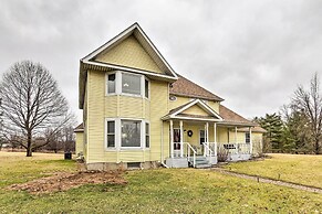 5-acre Vacation Home w/ Woods & Hiking Ground