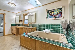 5-acre Vacation Home w/ Woods & Hiking Ground