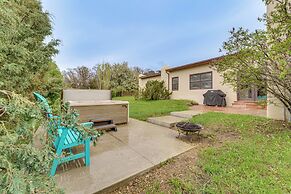 Arroyo Seco Adobe w/ Hot Tub Near Taos Ski Valley!