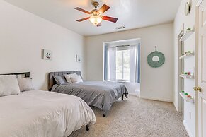 Beautiful Hemet Home: Large Patio & Mtn Views!