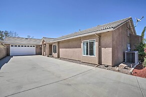 Beautiful Hemet Home: Large Patio & Mtn Views!