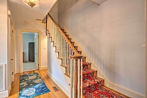 Beachfront Urbanna Home w/ Gas Grill & Deck!