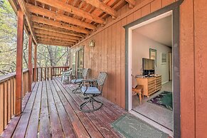 Dog-friendly Alto Escape w/ Hot Tub + Foosball!