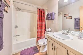 Dog-friendly Alto Escape w/ Hot Tub + Foosball!