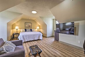 8 Mi to BSU & Dtwn: Family-friendly Boise Home