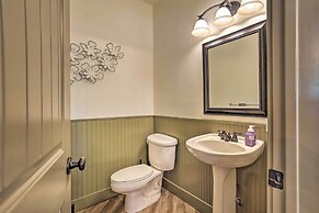 8 Mi to BSU & Dtwn: Family-friendly Boise Home