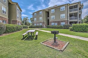 Calabash Condo w/ Patio + Golf Course Views!