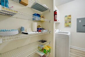 Calabash Condo w/ Patio + Golf Course Views!