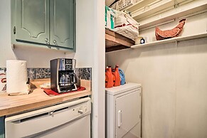 On Scenic 60-acre Farm: Carmine Cottage w/ Porch