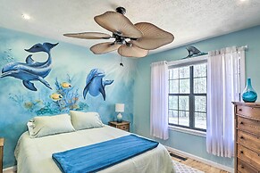 Charming Murphy Escape w/ Fire Pit & Hot Tub!