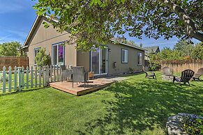 Charming Bend Home w/ Porch & Yard: Great Location