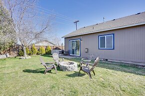 Charming Bend Home w/ Porch & Yard: Great Location