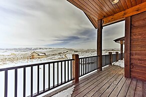 Cabin w/ Beach Access, Sport Court, Hot Tub & View