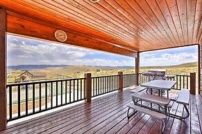 Cabin w/ Beach Access, Sport Court, Hot Tub & View