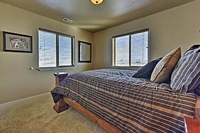 Cabin w/ Beach Access, Sport Court, Hot Tub & View