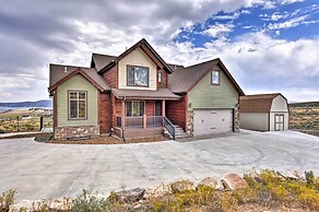 Cabin w/ Beach Access, Sport Court, Hot Tub & View