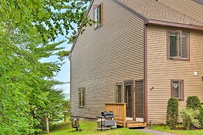 Mountain-view Campton Retreat ~ 3 Mi to Ski Slopes