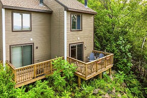 Mountain-view Campton Retreat ~ 3 Mi to Ski Slopes