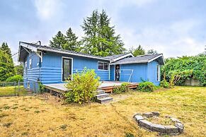 Bremerton Home: 2 Mi to Bremerton Boardwalk!