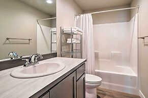 Charming Home w/ Mtn & Columbia River Views!