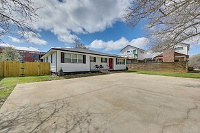 Cozy Duplex, Walk to Bentonville City Square!