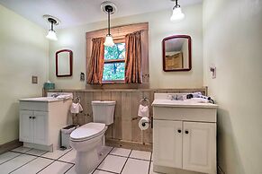 Classy Home w/ Hot Tub: 2 Mi to Lake Access!