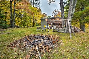 Cozy Hayward Cottage w/ Dock & Lakefront View