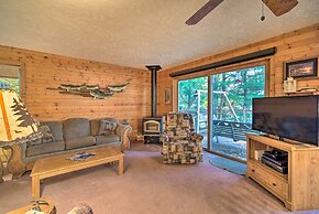 Cozy Hayward Cottage w/ Dock & Lakefront View