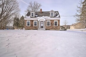 Rural Oswego Cottage on 50-acre Orchard & Farm!