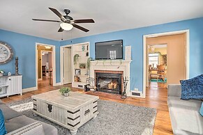 Rural Oswego Cottage on 50-acre Orchard & Farm!