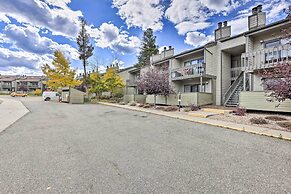 Cozy Mountain Fraser Condo w/ Pool & Hot Tub!