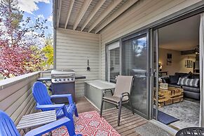 Cozy Mountain Fraser Condo w/ Pool & Hot Tub!