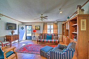 Utopia Family Home w/ Mountain Viewing Deck!