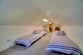 'deer Hollow' Home < 1 Mi to Payette Lake!