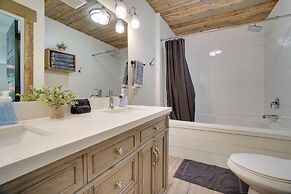 'deer Hollow' Home < 1 Mi to Payette Lake!