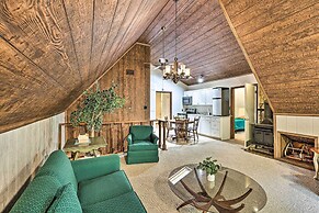 Charming Roan Mtn Cabin Across From Creek!