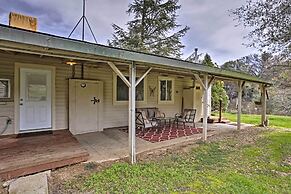 Cozy Home w/ Patio Near Yosemite National Park!