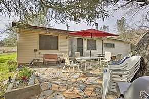Cozy Home w/ Patio Near Yosemite National Park!