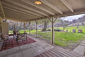 Cozy Home w/ Patio Near Yosemite National Park!